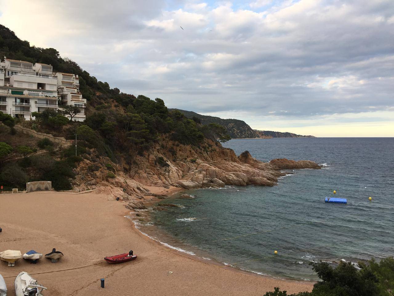 Apartamento vacacional entero, Apartamento de vacaciones para 3 personas aprox. 50 qm en Tossa de Mar, Costa Brava (Tossa de Mar y alrededores) in Salionç, Costa Brava