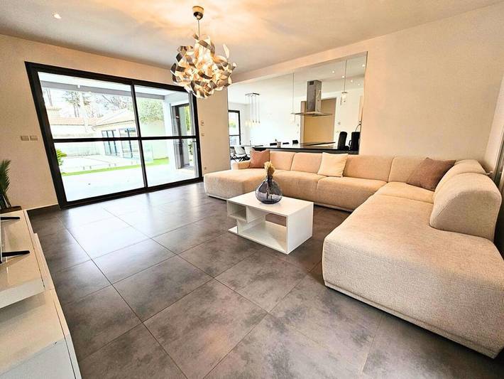 Villa pour 8 personnes, avec jardin et piscine à Avignon - 3