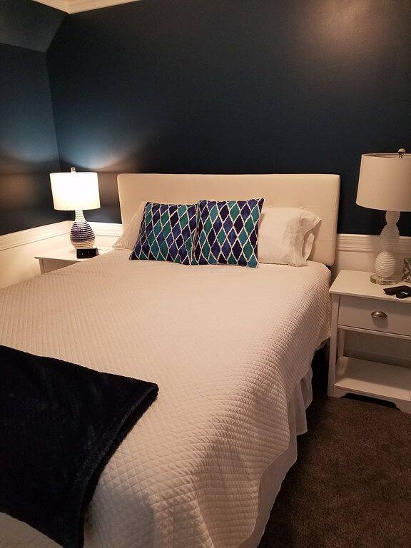 Vacation rental for 20 people, with yard in Hamilton County