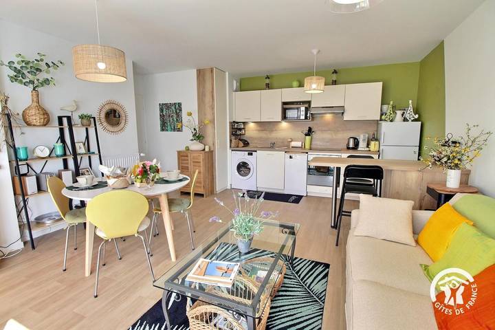 Gîte pour 4 personnes, avec terrasse à Ploeren - 4