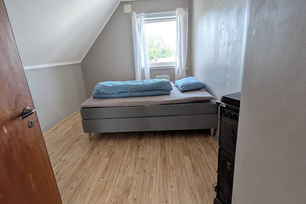 Entire vacation home. 4 bedroom, central location. in Harstad