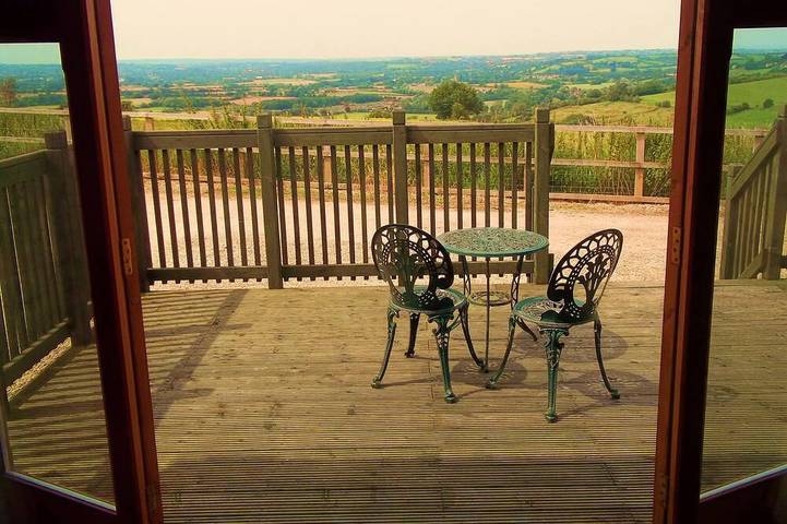 Log cabin for 2 people, with Balcony in Bath