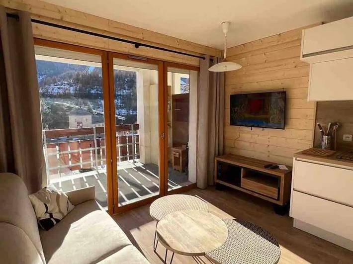 Casa de huéspedes para 3 personas, con terraza en Auron
