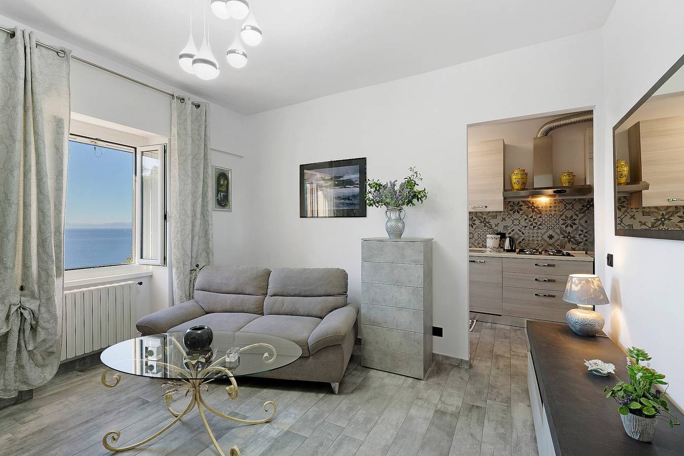 Ganze Wohnung, Apartment 'Casa Di Alida' mit Meerblick, Wlan und Klimaanlage in Camogli, Riviera di Levante