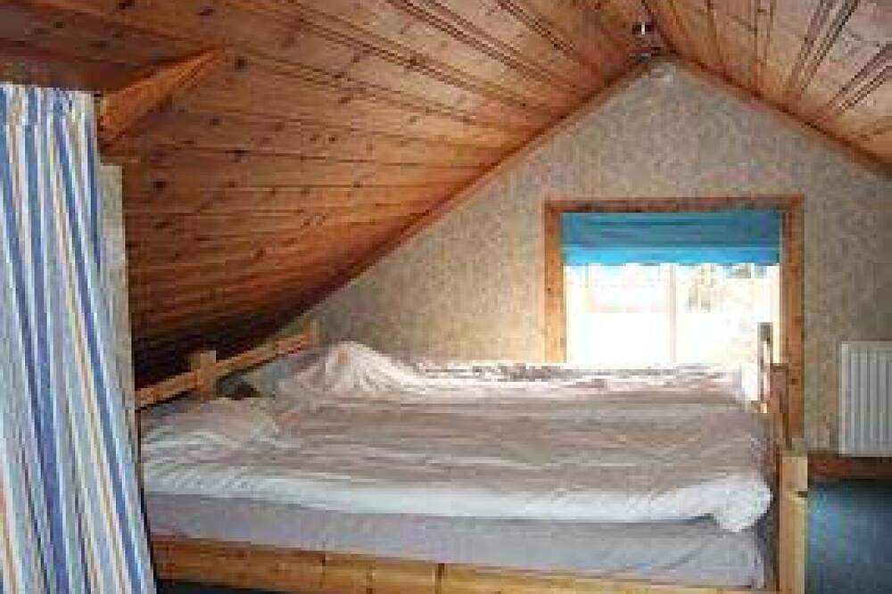 Ferienhaus am See und 15 Minuten vom Skigebiet Isaberg in Tranemo, Västergötland