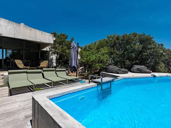 Villa pour 6 personnes, avec piscine et terrasse à Monticello