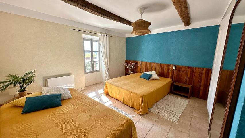 Location de vacances pour 6 personnes, avec jardin et vue à Saint-Jurs - 3