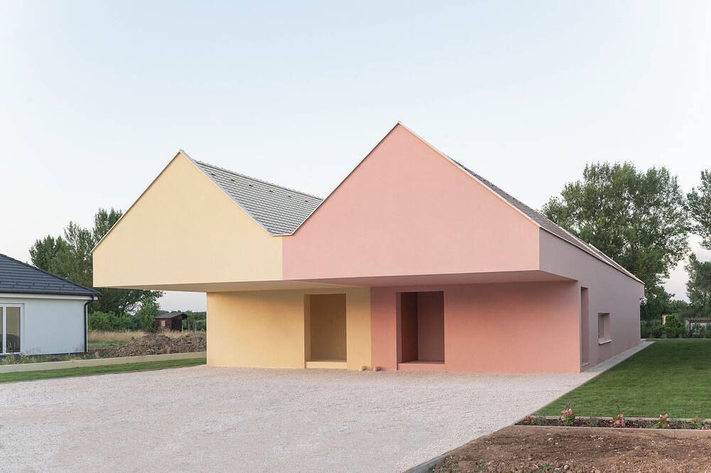 Award-Winning, Magazine-Featured, Architect-Designed Lakeside Home in Raab-Wieselburg-Ödenburg