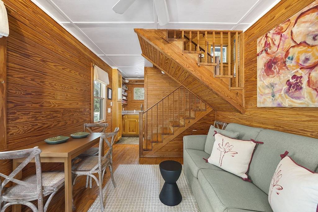 Renovated Seaside Cottage, Pet Friendly, Luxury Touches+ 2 Adult Bikes! in Seaside, Seagrove Beach