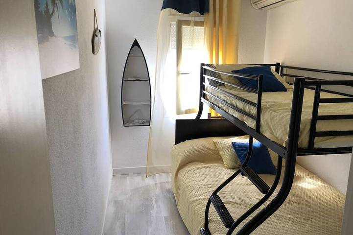 Apartamento entero, Le Marinola Empuriabrava Port - 69m2- Main canal view - Central beach 400m in Ampuriabrava, Alt Empordà