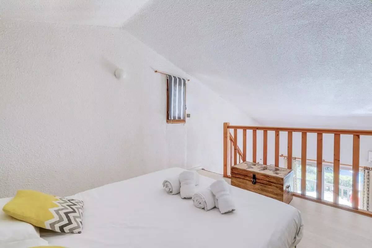 Appartement entier, Appartements pour 5 Personnes in Le Lavandou, Parc national de Port-Cros