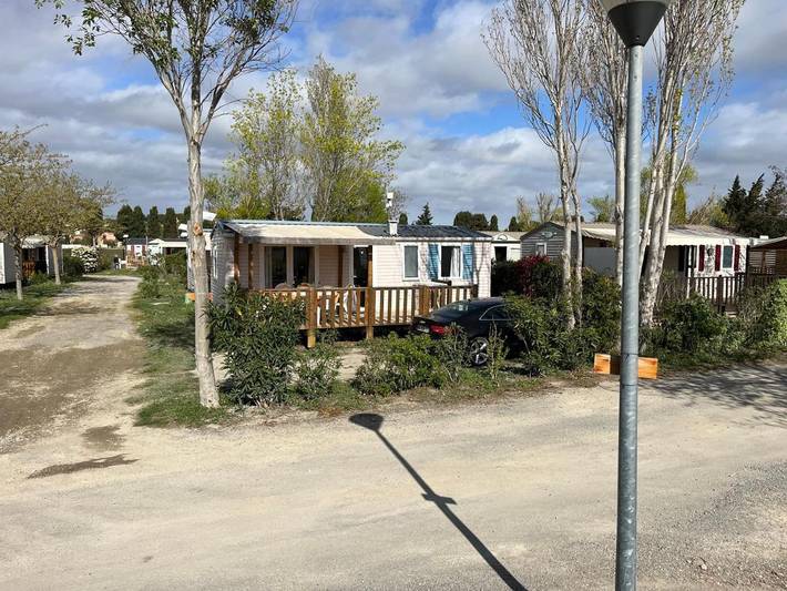 Camping pour 6 personnes, avec vue et terrasse à Sigean - 2
