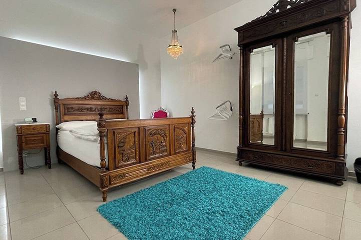 Ganze Wohnung, Stylish 2 room Loft City Center Ground Floor in Ulm, Schwaben