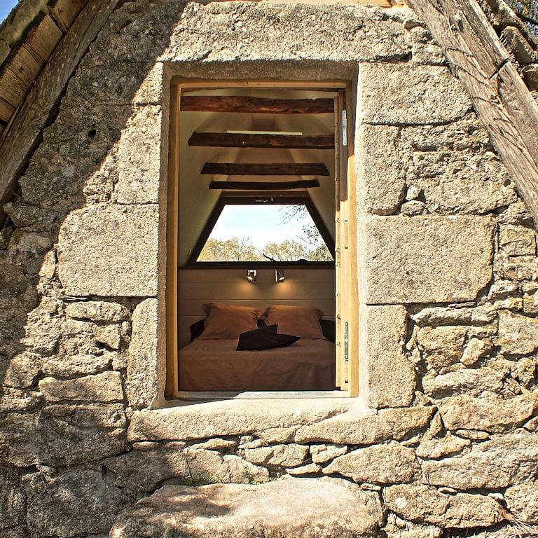 Cantal Insolite - Le Séchoir à Châtaignes - Chambre Insolite du Châtaignier - Indépendant in Marcolès, Région d'Aurillac