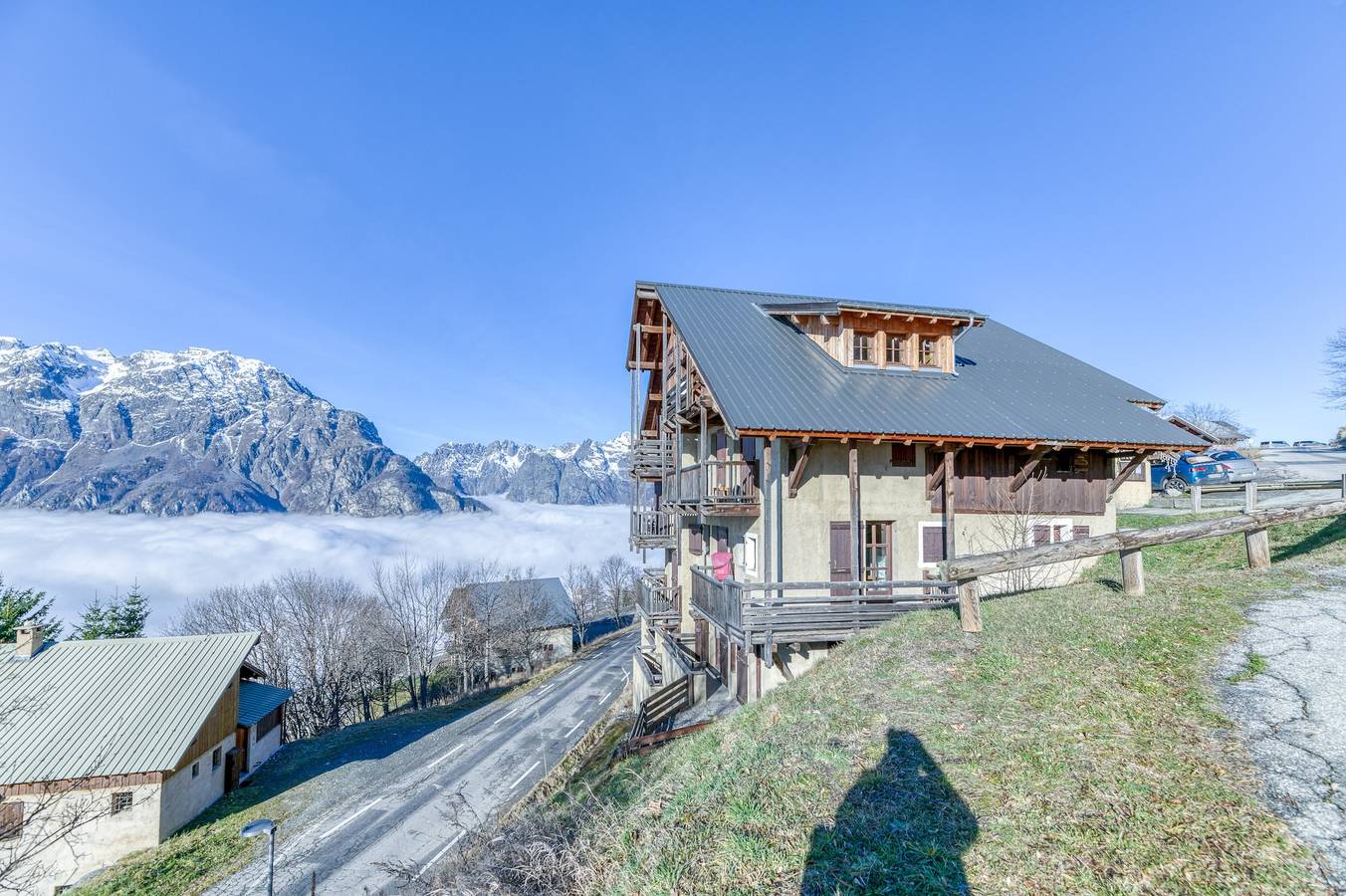 Entire apartment, Apartment "Regain 5" with Mountain View and Balcony in Villard-Reculas, Écrins National Park