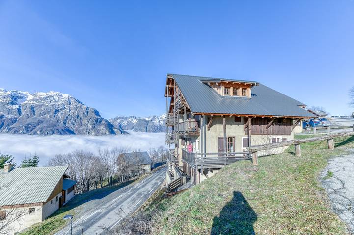 Appartement entier, Appartement "Regain 7" avec vue sur montagne et balcon in Villard-Reculas, Parc national des Écrins