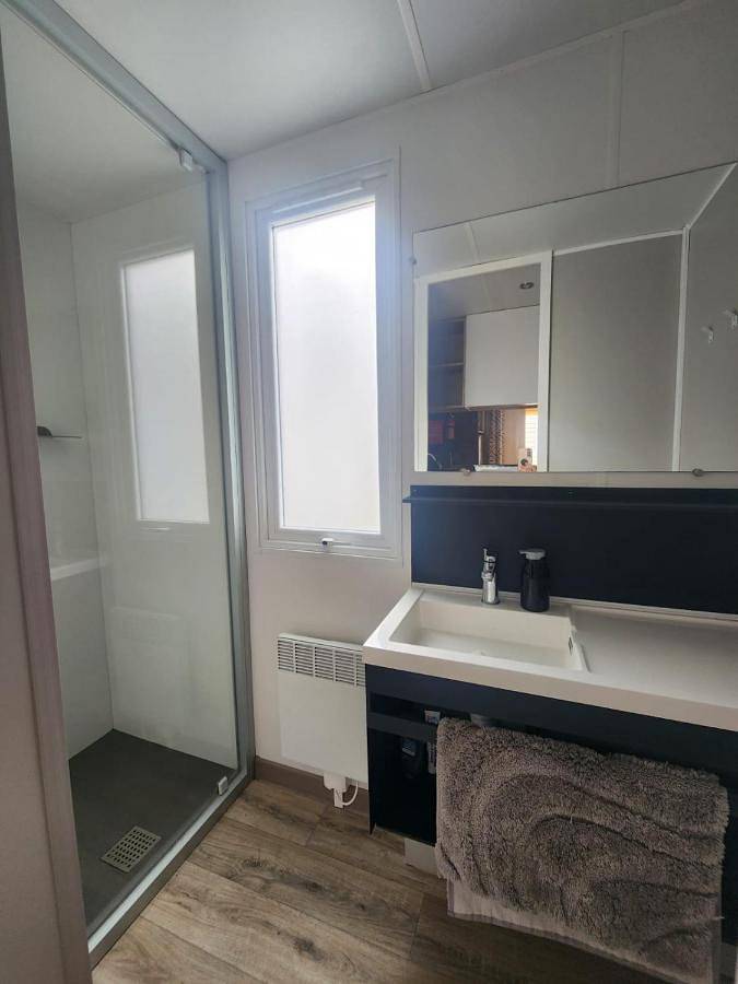 Camping pour 6 personnes, avec piscine et jardin, animaux acceptés à Seignosse - 4