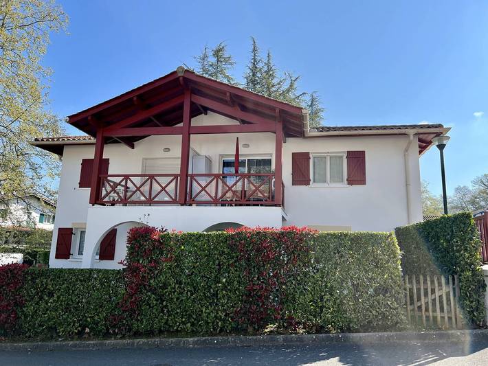 Appartement entier, Appartement Rdc à Cambo-les-Bains, terrasse, animaux acceptés in Cambo-les-Bains, Région de Bayonne