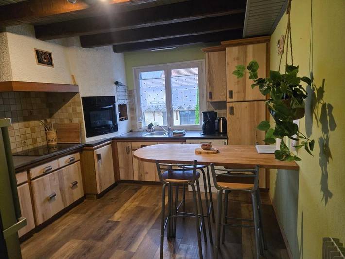 Gîte pour 10 personnes, avec vue ainsi que balcon et vue sur le lac à Foncine-le-Bas - 2