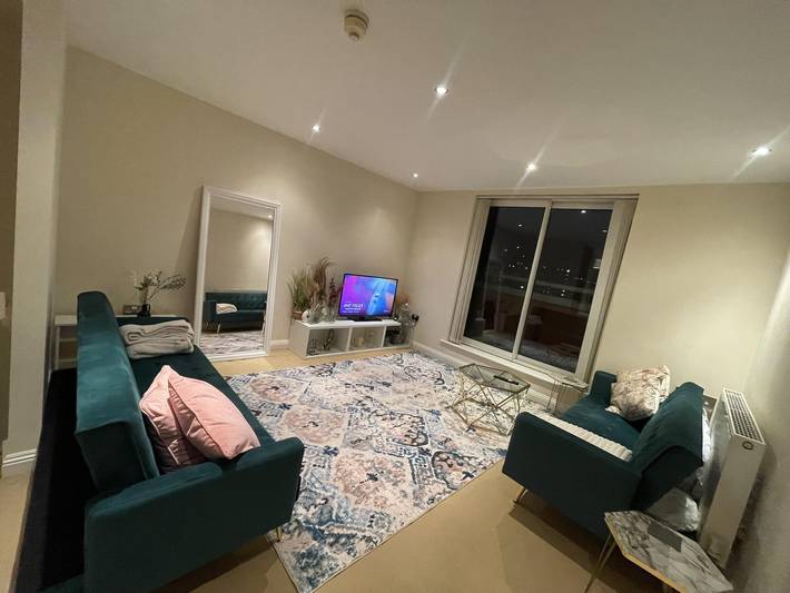 Apartamento vacacional entero, Free parking near city centre & stadium sleeps 6-8 in Leicester, Heart of England