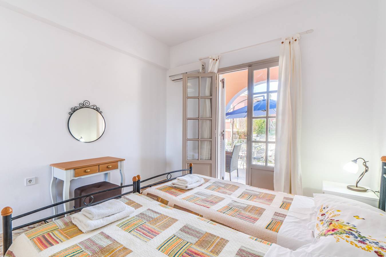 Appartement 'Kassiopi 1' met bergzicht, wifi en airconditioning, foto 14