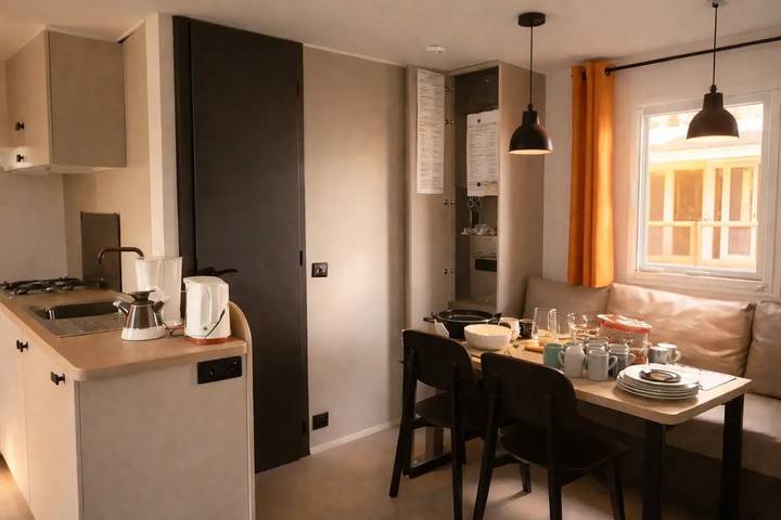 Mobil home pour 4 personnes, avec bassin pour enfant à Antonne-et-Trigonant - 3