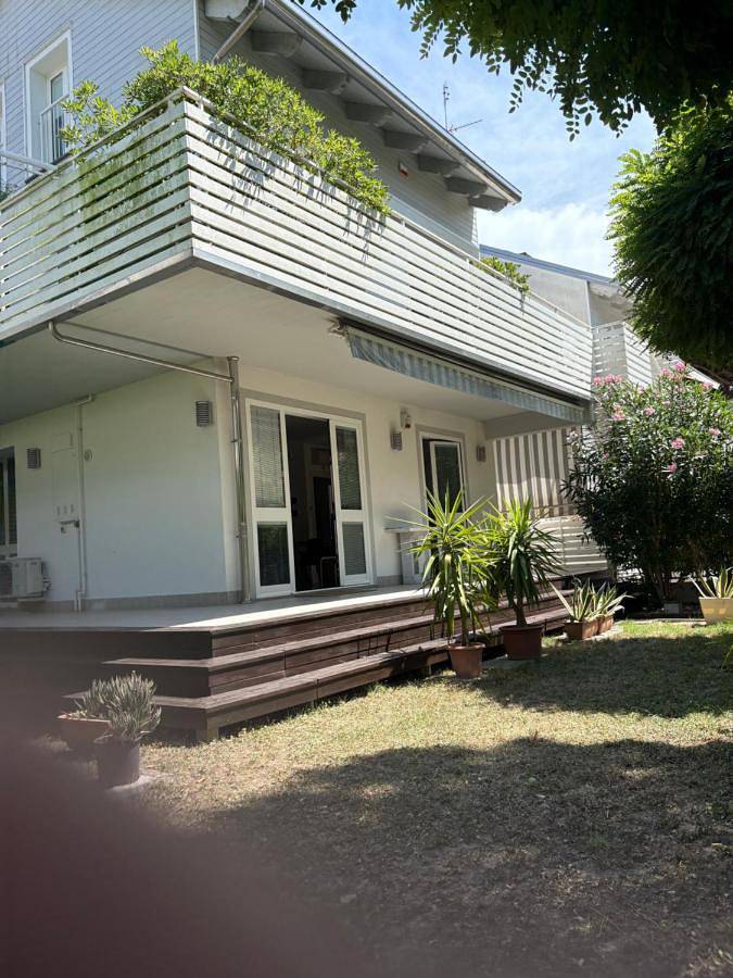 Casa con giardino in Cervia, Provincia di Ravenna