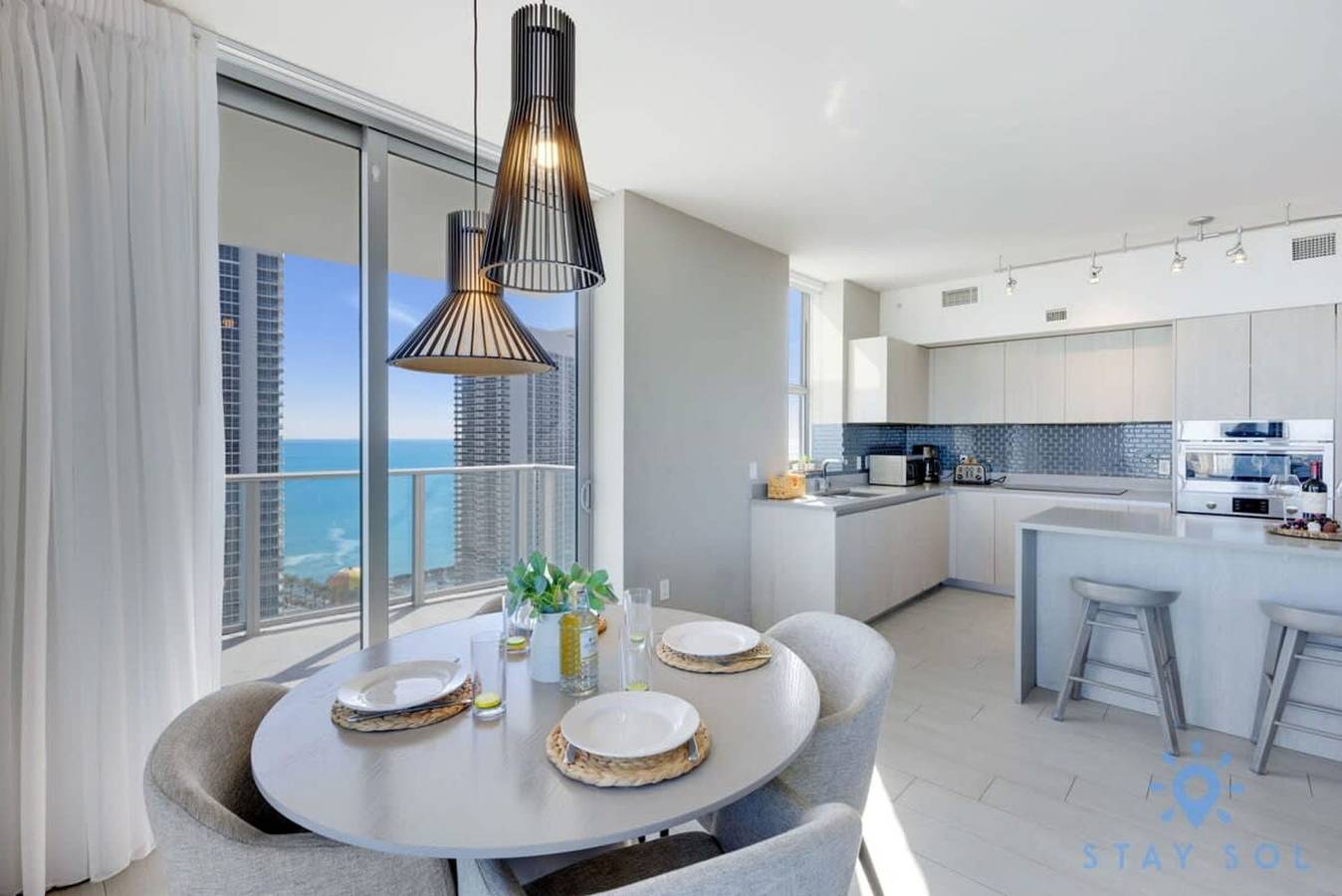 Apartamento entero, Luxury 2Br Front Ocean Bay View Amazing Pools in Hollywood Beach (FL), Hollywood (Florida)