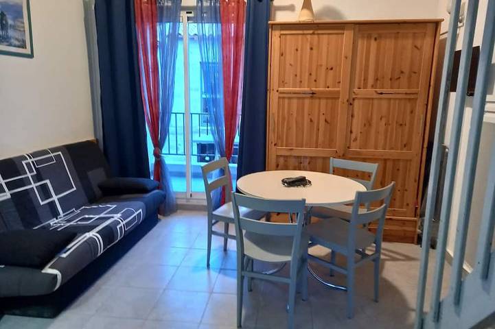 Ganze Wohnung, --- schöne voll ausgestattete Wohnung ---- in Saintes-Maries-de-la-Mer, Arles und Umgebung