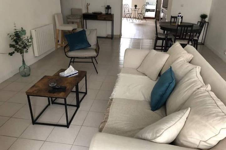 Gîte pour 6 personnes, avec jardin et terrasse, animaux acceptés à Grand-Fougeray