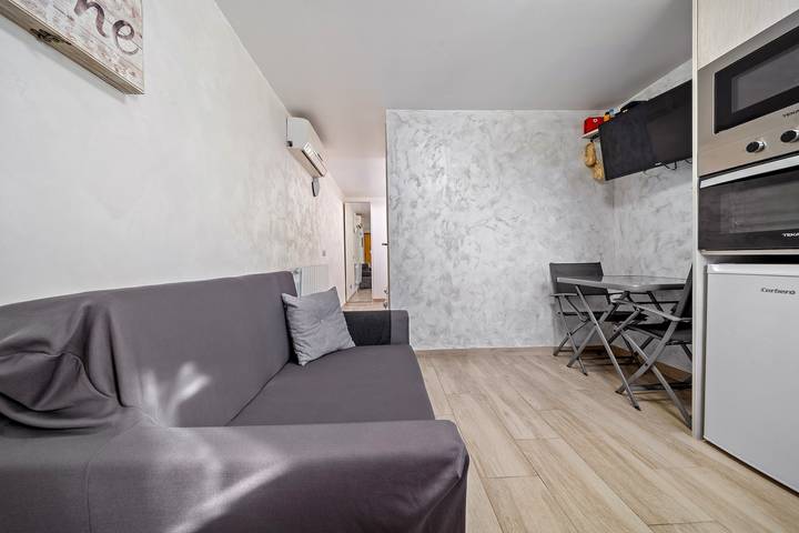 Ganze Wohnung, Ferienwohnung „Stadtflucht ins Grüne“ mit privatem Pool, Garten & Wlan in Calafell, Costa Dorada