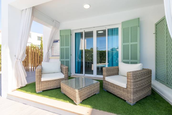 Ferienwohnung für 3 Personen, mit Balkon und Garten in Cala Ferrera - 4