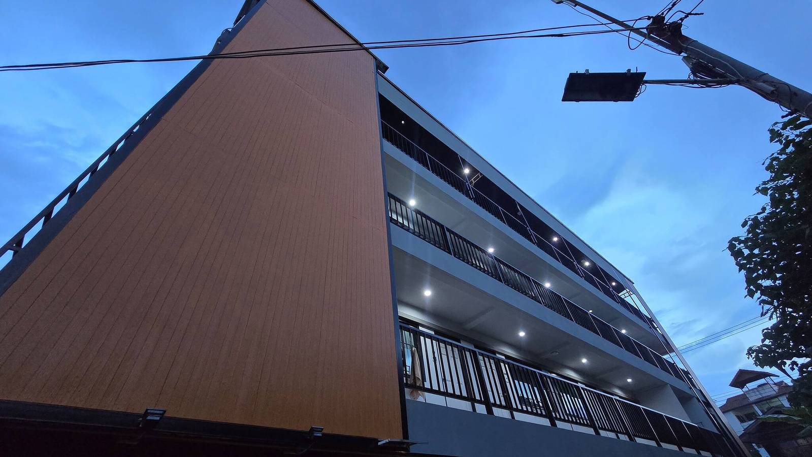 Entire apartment, Charming 1-Bedroom Apartment in Chiang Mai's Heart in Chiang Mai, Chiang Mai Province