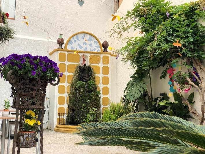 Hotel für 4 Personen, mit Terrasse