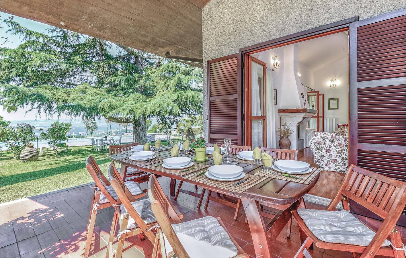 Appartement confortable avec piscine et parking, à 1 km de Montopoli di Sabina in Montopoli di Sabina, Province de Rieti