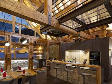 Holiday Rental for 14 People in Mont-de-Lans, Isère, Photo 4