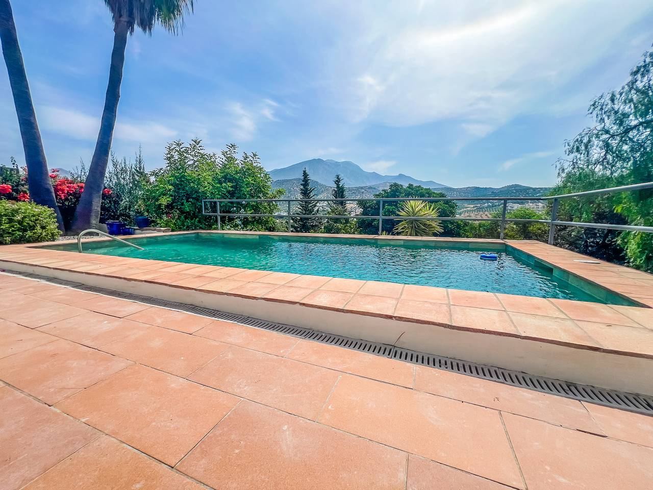 Cd-1383 Villa de trois chambres avec piscine in Viñuela, Province de Málaga