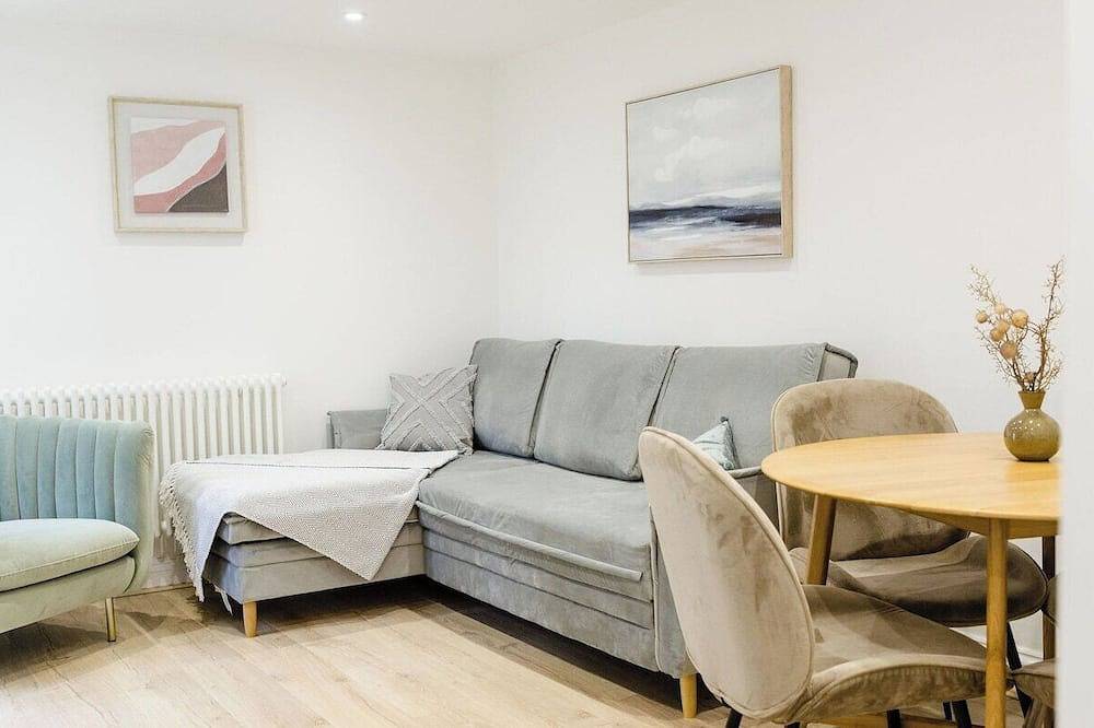 Cozy Broadstairs Hideaway - 1 min walk to beach in Botany Bay, Kent