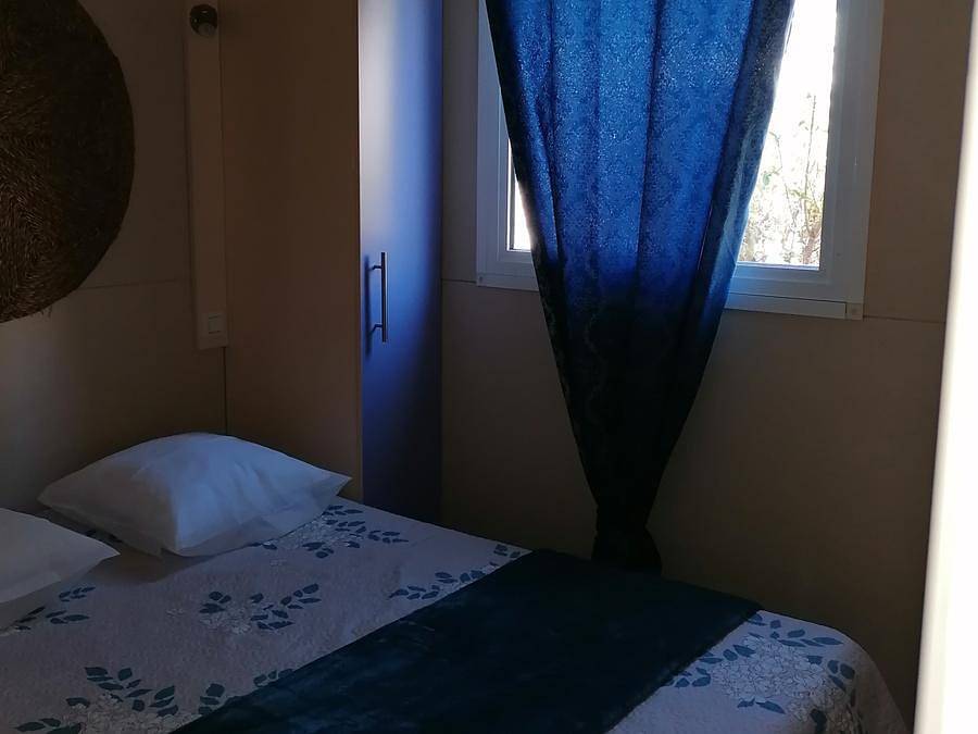 Camping Verbela Village - Chalet 5 personas - 33m² - 3 habitaciones in Noves, Region de Arles