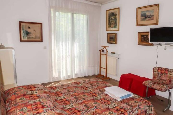 La Cigale in Villeneuve-lès-Avignon, Nimes und Umgebung