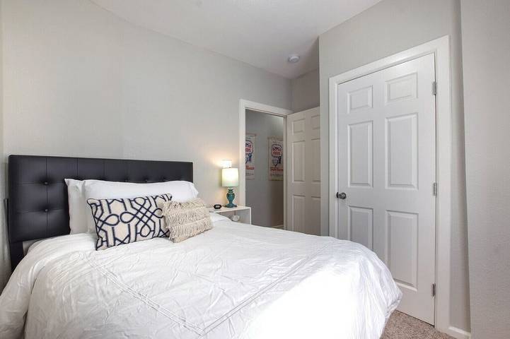 Apartment for 4 people, with pets in San Antonio