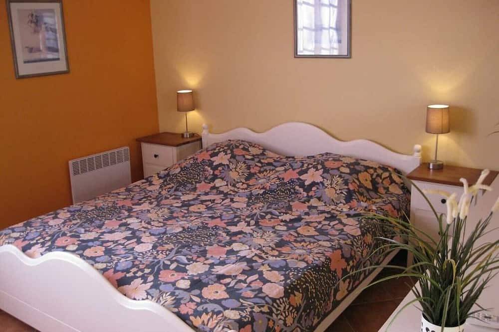Villa with sea view and heated pool in Rayol -Canadel wifi 3 or 5 Bedrooms in Rayol-Canadel-sur-Mer, Côte méditerranéenne (France)