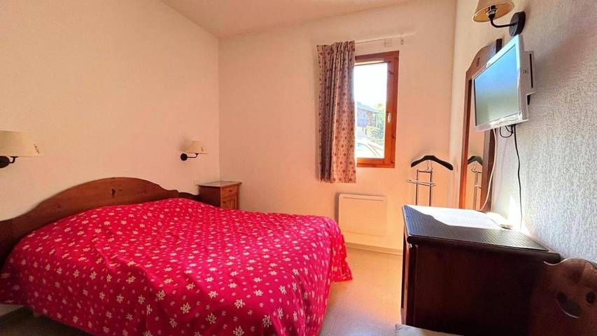 Gîte pour 6 personnes dans Station De Ski Pelvoux Vallouise - 4