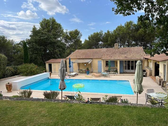 Chalet para 10 personas, con vistas y piscina además de jardín y terraza - 1
