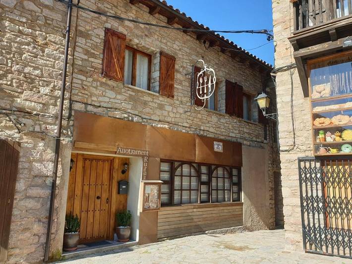 Casa rural para 14 personas, con Vistas en La Pobla de Lillet - 2