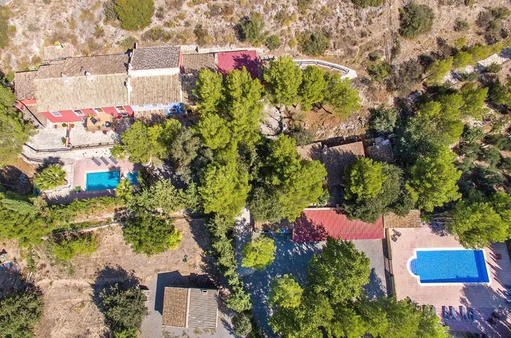 Country house for 2 people, with view and pool as well as garden - 1