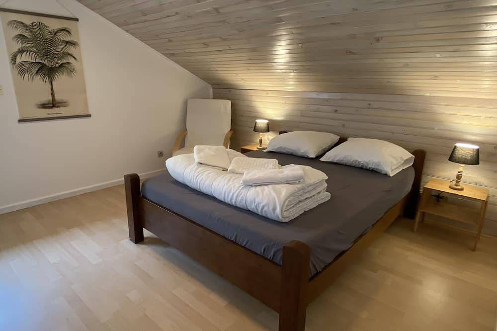 Villa Castanea in Genestelle, Parc naturel régional des Monts d'Ardèche