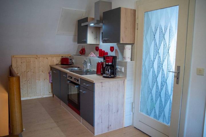 Ferienwohnung für 4 Personen, mit Balkon und Terrasse sowie Garten und Ausblick in Bernsdorf