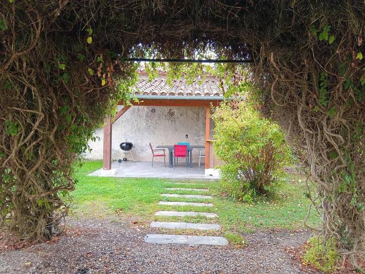 Location de vacances pour 5 personnes, avec vue et jardin à Barbaste - 3