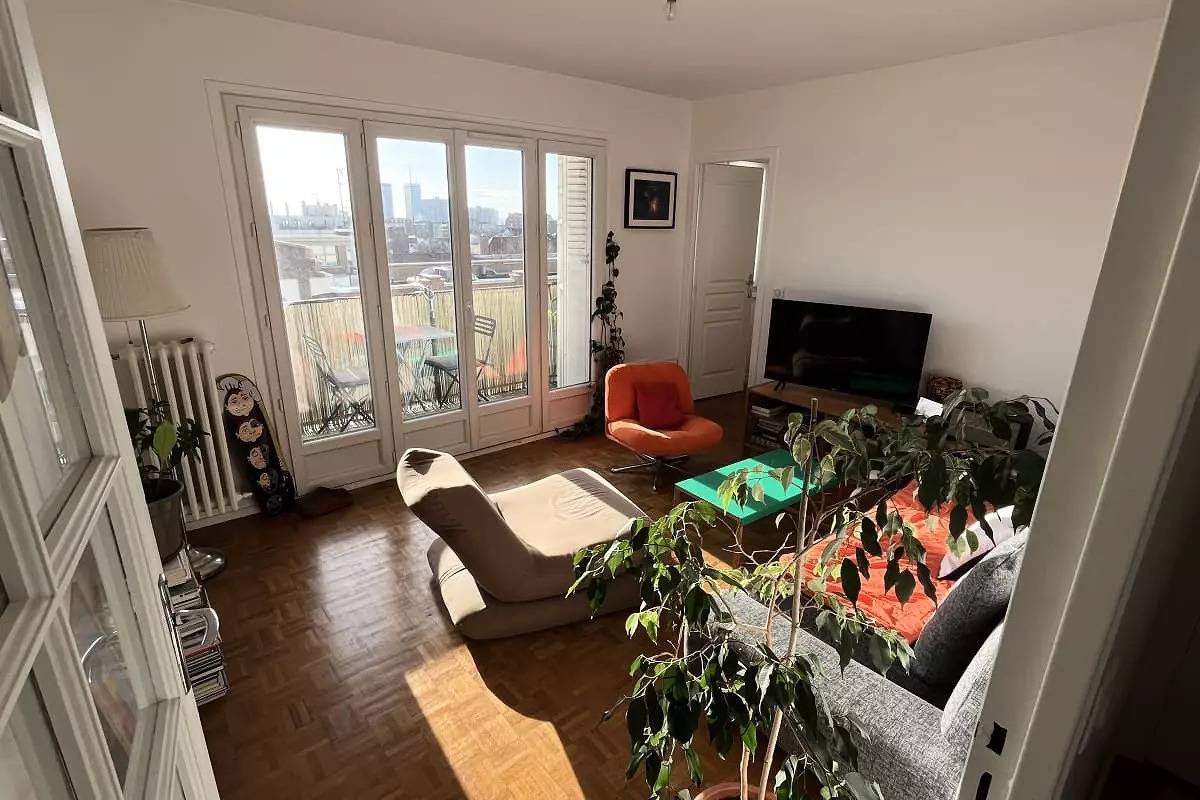 Appartement entier, Appartements pour 3 Personnes in Les Lilas, Seine-Saint-Denis